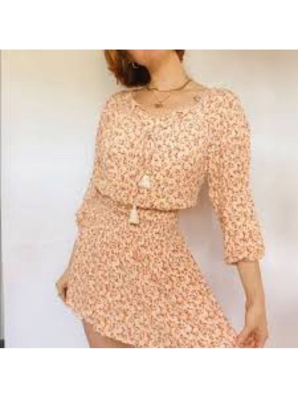 Women’s All In Favor Beige Floral Long Sleeve Dress Size XL!